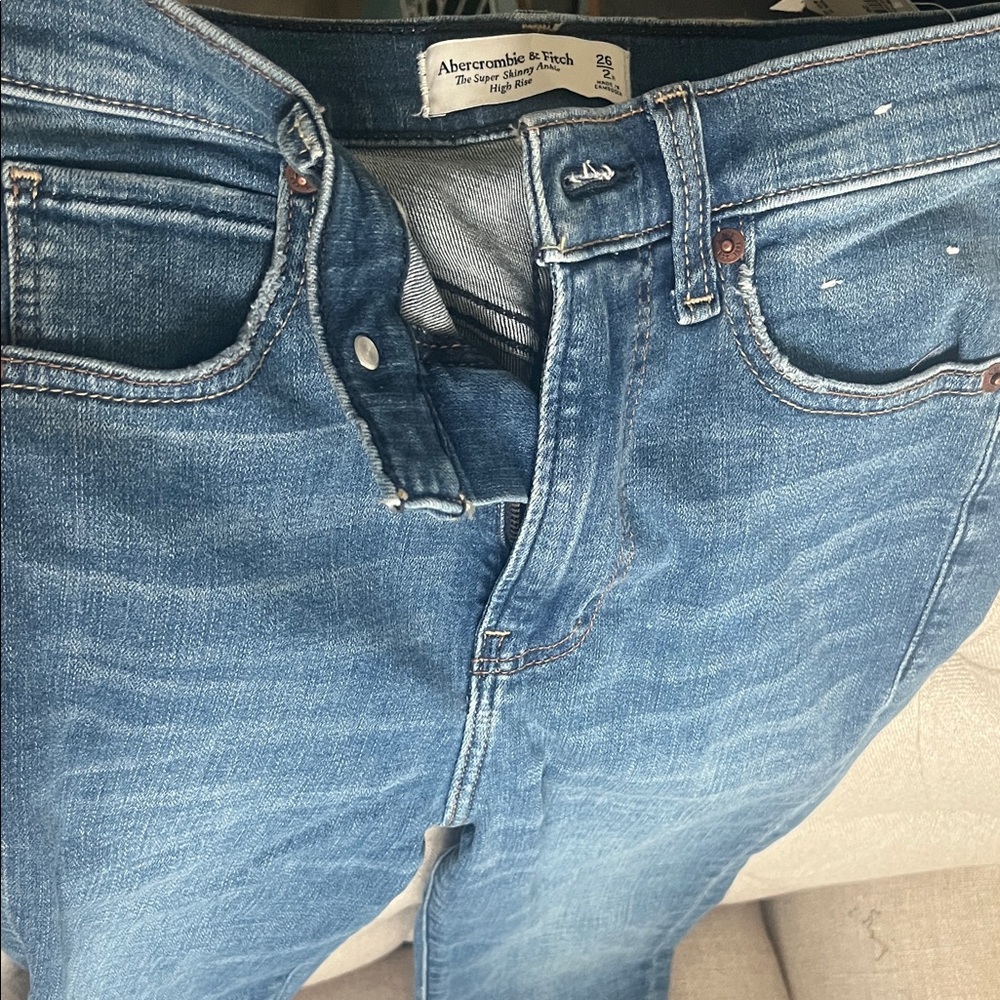 Abercrombie & Fitch Classic Denim Jeans